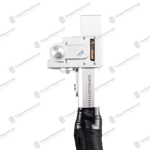 Аппарат для ручной лазерной очистки FOXWELD LASER 1500-1-МТ COMPACT-5