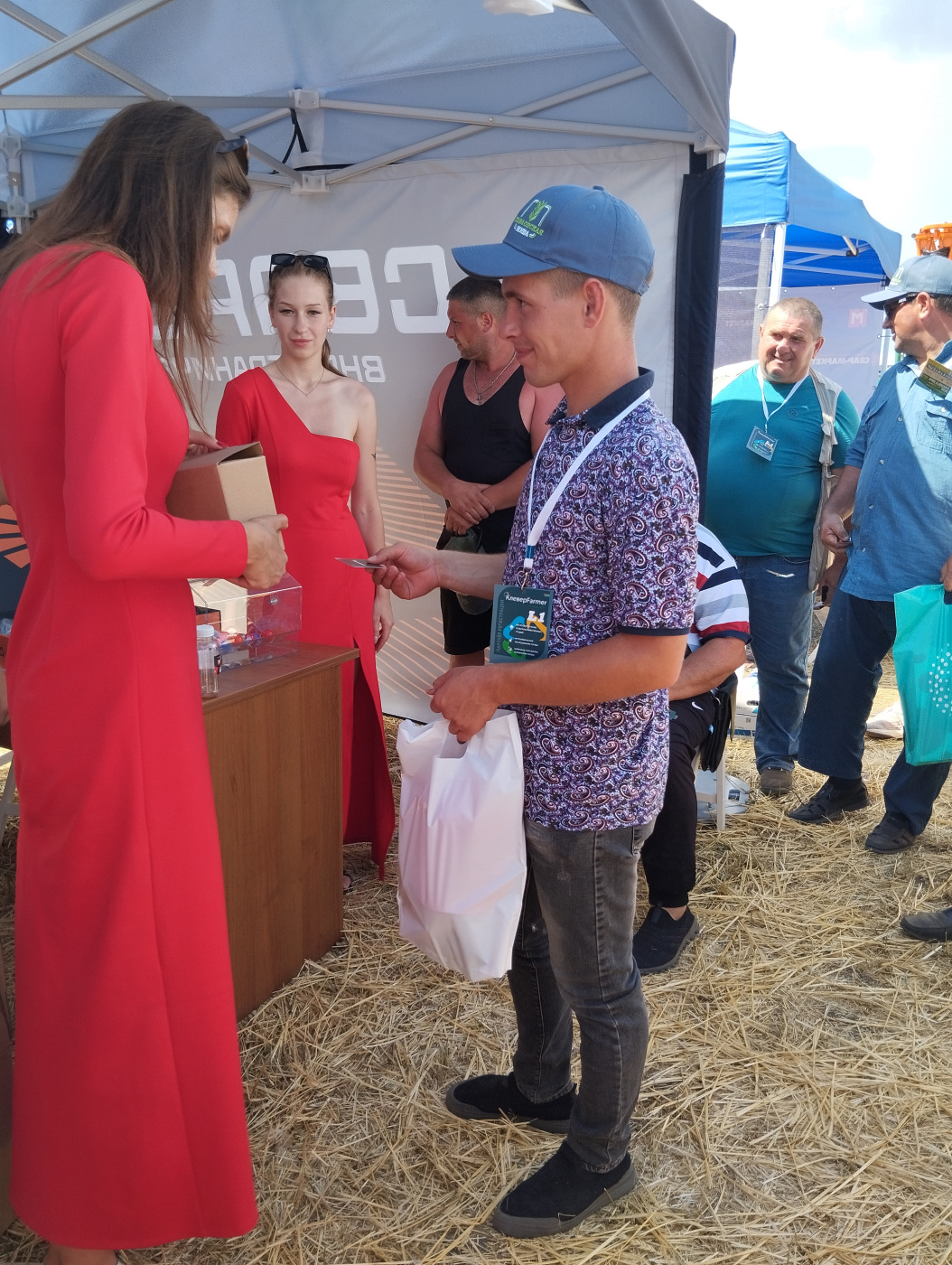 Сварог совместно с компанией Cвармаркет принял участие в выставке «День Донского поля»