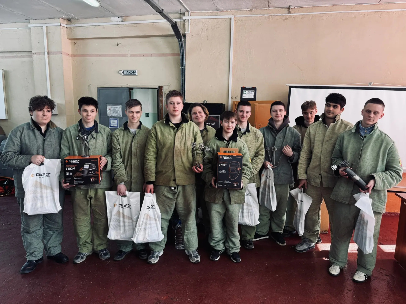 Конкурс сварщиков в Филиале Донского Политехнического Колледжа