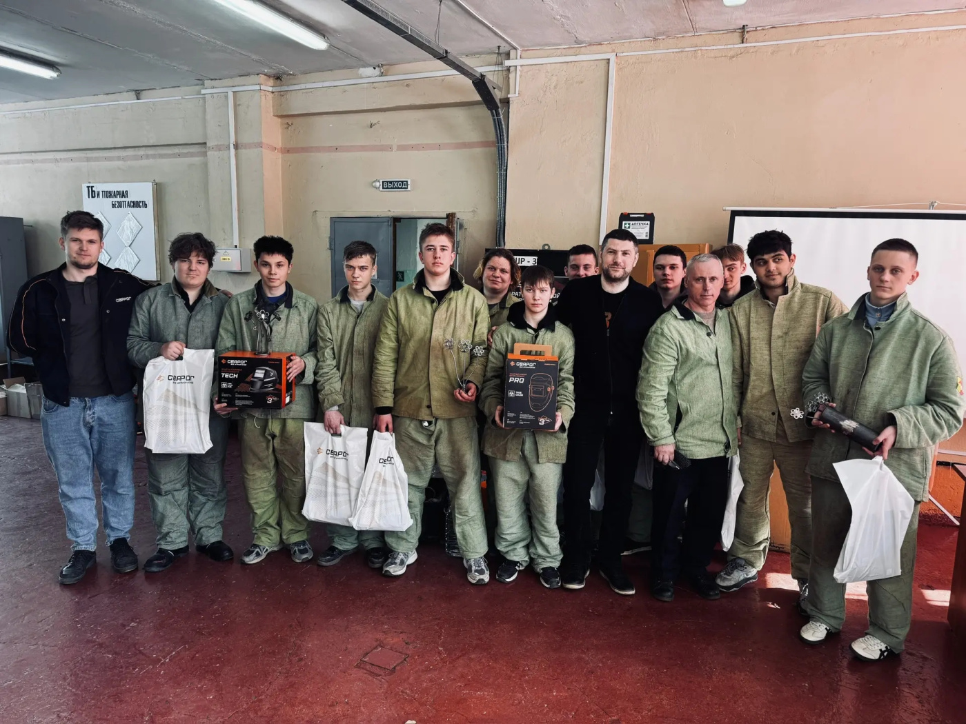 Конкурс сварщиков в Филиале Донского Политехнического Колледжа