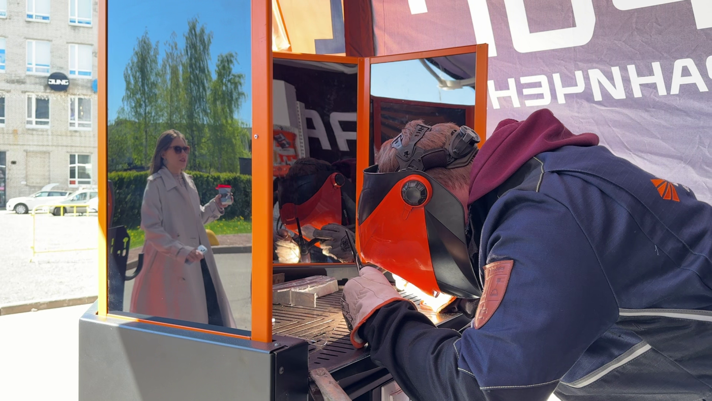 СВАРОГ на выставке 